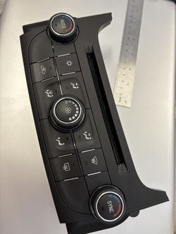 Temperature Control C68 Automatic Single Zone Opt KA1 Fits 13 MALIBU 526987