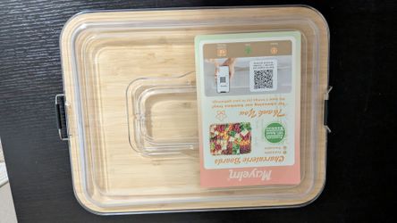 Bamboo Charcuterie board with expandable lid