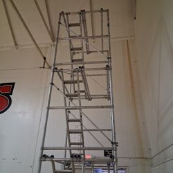  scaffold in very good condition.