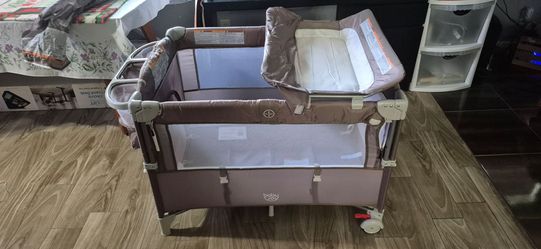 NEW TRAVEL BED SIDE BABY CRIP