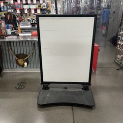 WindPro Snap Edge Sign Holder (merch) MMP