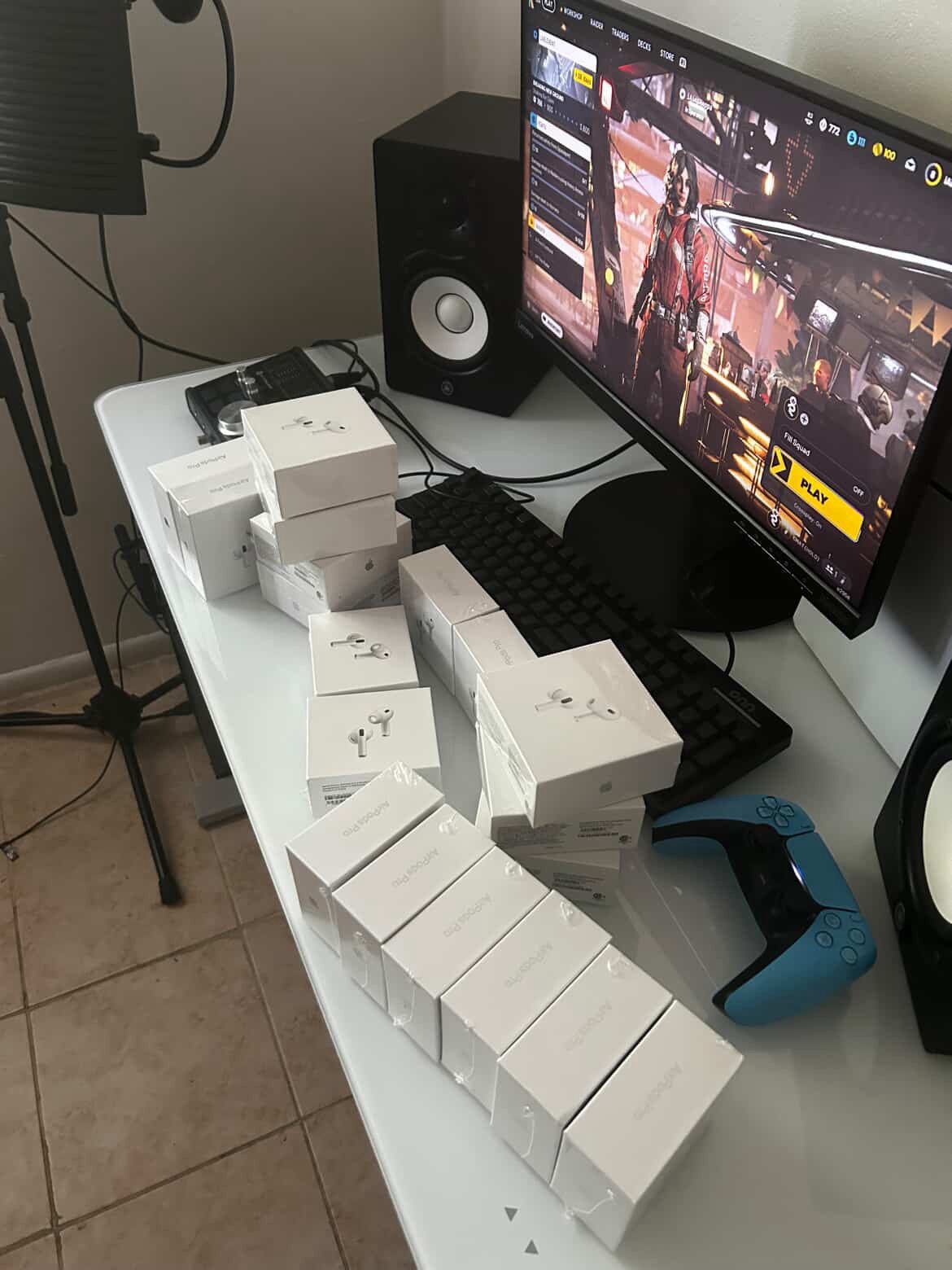 NEW 3rd and 2nd Gen AirPods