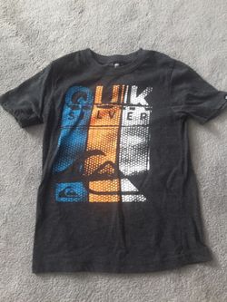 Boys quiksilver shirt