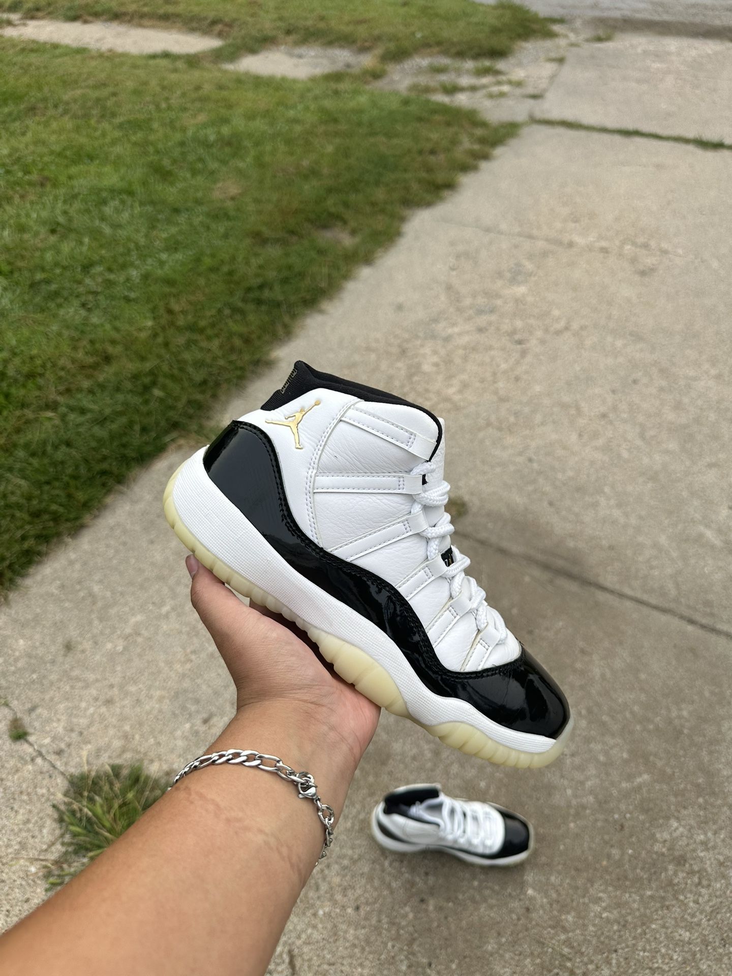Jordan 11 DMP Size 7Y