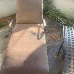 Outdoor Furnitures