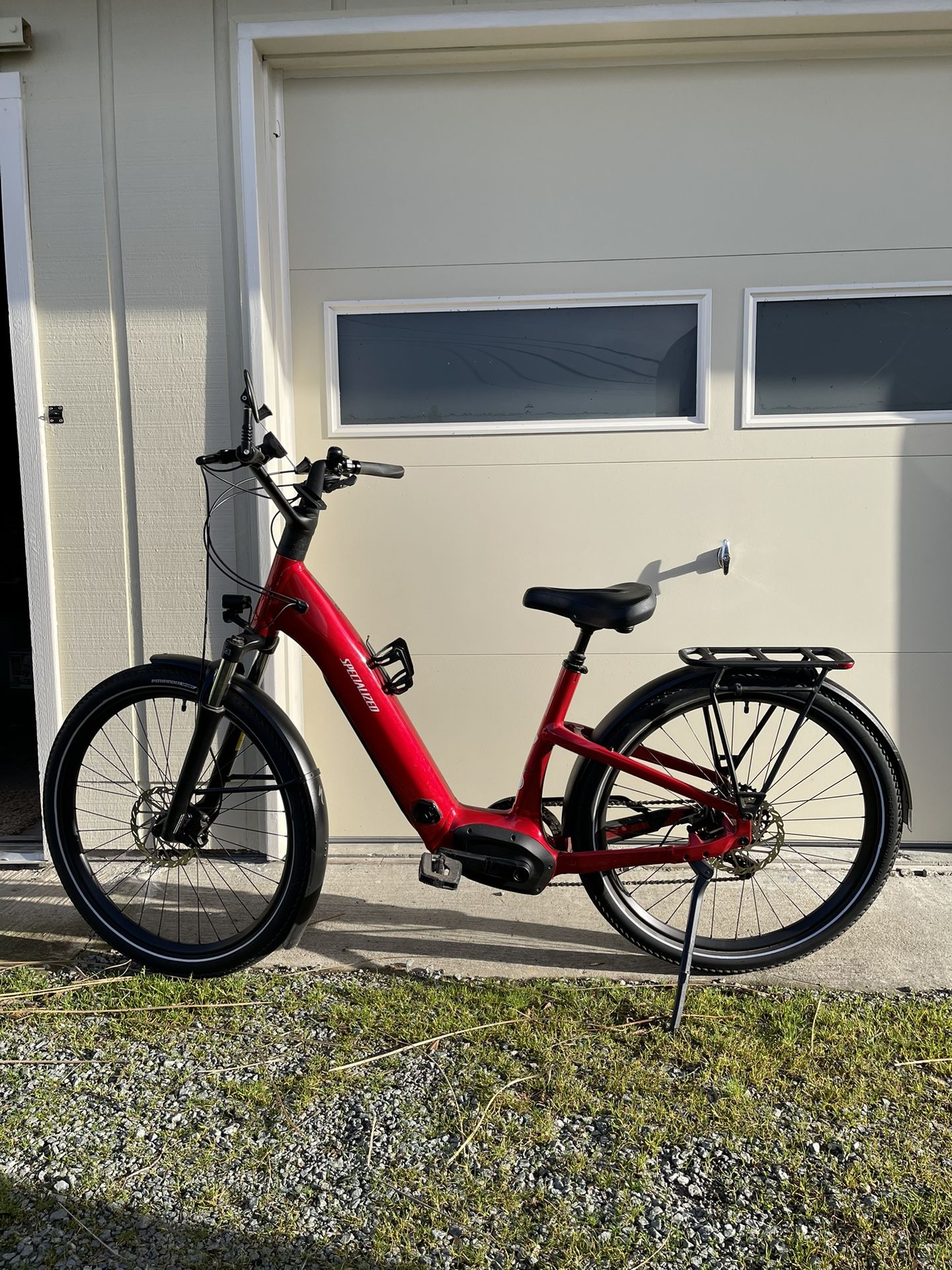 Specialized Como Women’s Pedal Assist E-bike