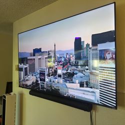 75’ Smart TV