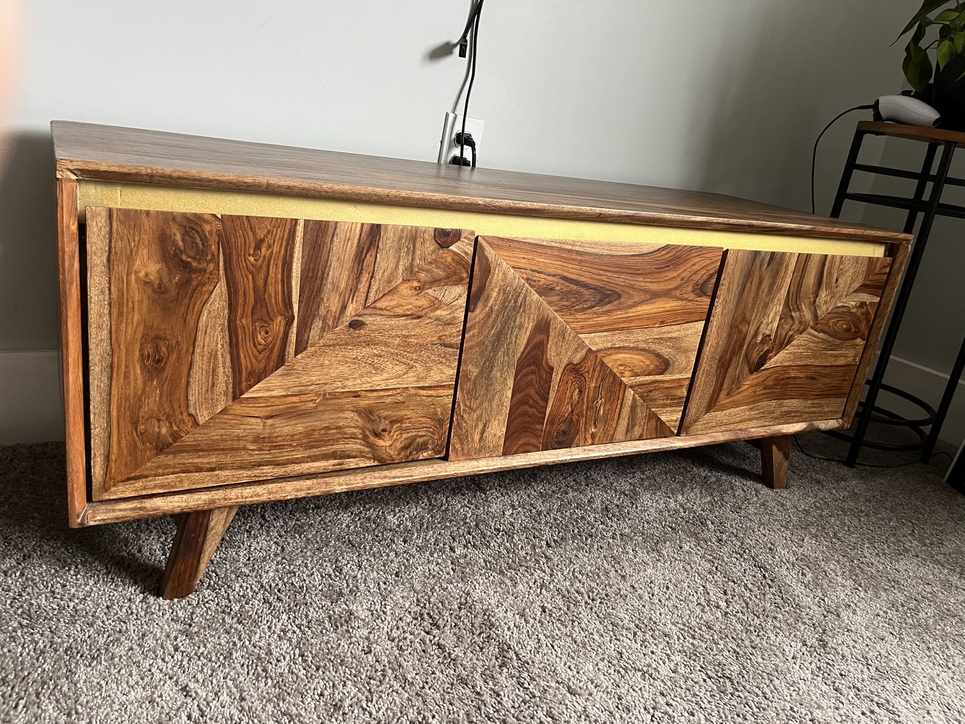Low Tv Stand 46 Long 16 Wide Solid Wood