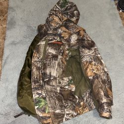 Lincoln Camo Coat (Youth Medium)