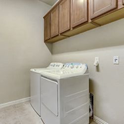 Washer Dryer - Rarely Used - almost New - 350 Dollars OBO