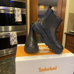 Timberland Women's Greyfield Chelsea black Boots Lug sole size 7.5