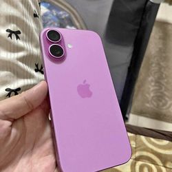 Iphone 16 pink