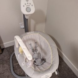 Graco baby swing