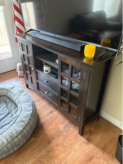 Quality tv entertainment stand