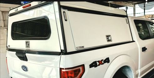 White Truck Bed Camper Shell Topper