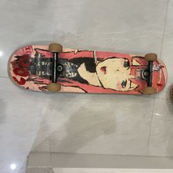 Skateboard 