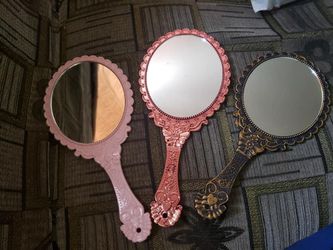 Aesthetic Plastic Hand Mirrors