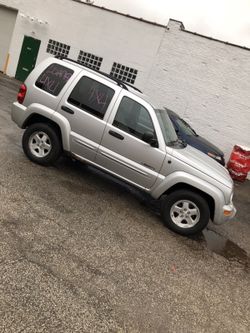 2004 JEEP LIBERTY 4x4 loaded