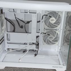 NEW Gaming Pc Case 