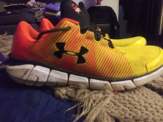 Under Armor X level scramjet sneakers