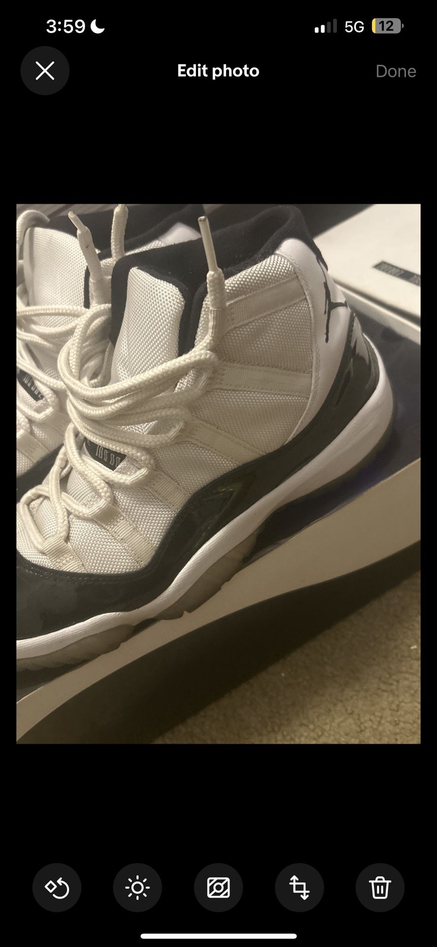 2011 Retro Jordan 11 Size 11.5 Use 8/10 Condition