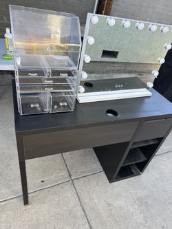 Vanity/Mirror/ Organizer