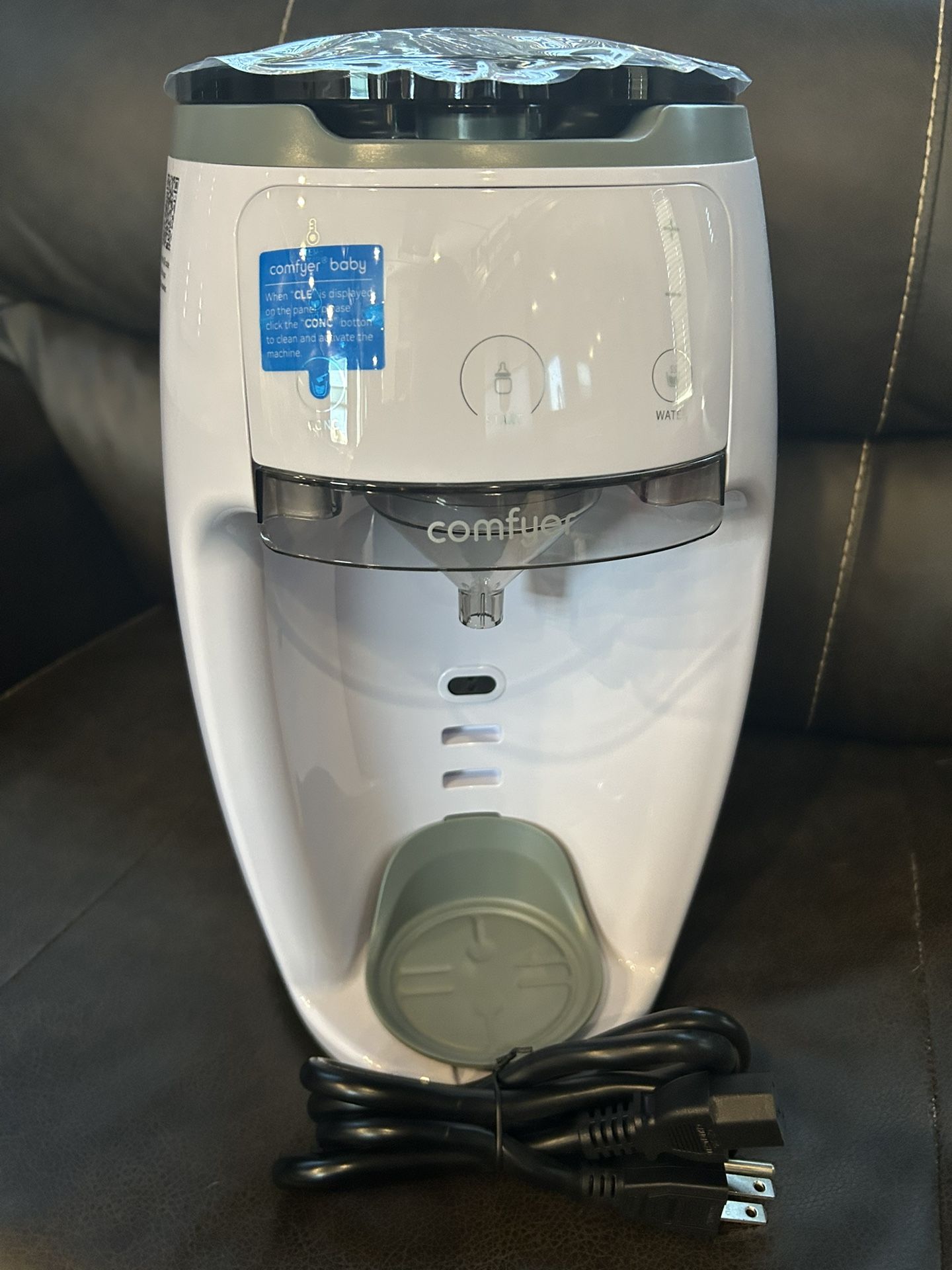Comfyer Instant Baby Formula Maker & Dispenser Machine (Brand New)