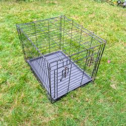 Wire Collapsible Dog Crate / Carrier 24" x 20" x 18"