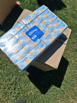 Kleenex, Multifolds, rolls, napkins, cups