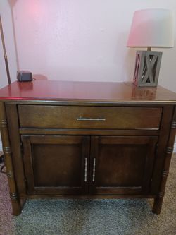 Free night stand