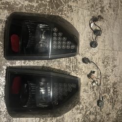 Smoked Out Dodge Magnum Taillights 