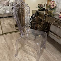Acrylic Vanity Chair 