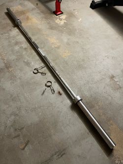 7 ft 45 lb Olympic Barbell with Clamps
