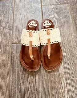 New 6.5 Fergalicious Ivory & Tan Sandals
