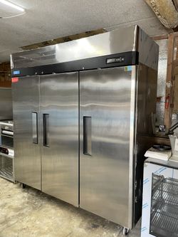 Turbo Air 3 Door Freezer 
