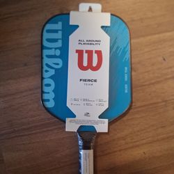 WILSON FIERCE TEAM  PICKLE BALL PADDLES
