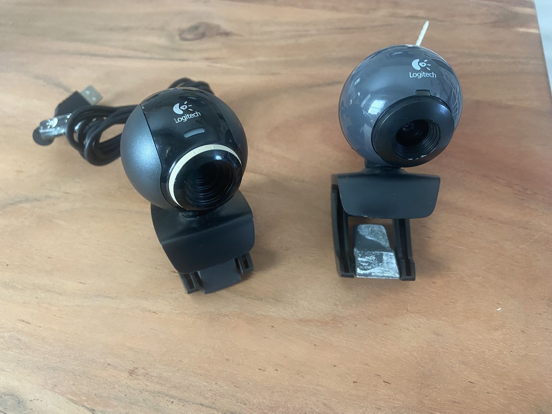 Logitech Webcam (2)