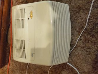 Hunter Air Purifier Model 30010