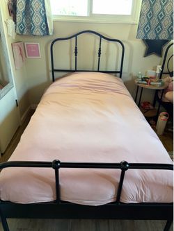 (2) Matching Twin Beds