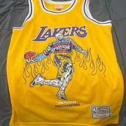Mitchell & Ness Limited edition Lebron james jersey 2020 champion