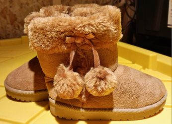 Brand New Toddlers Boots. 