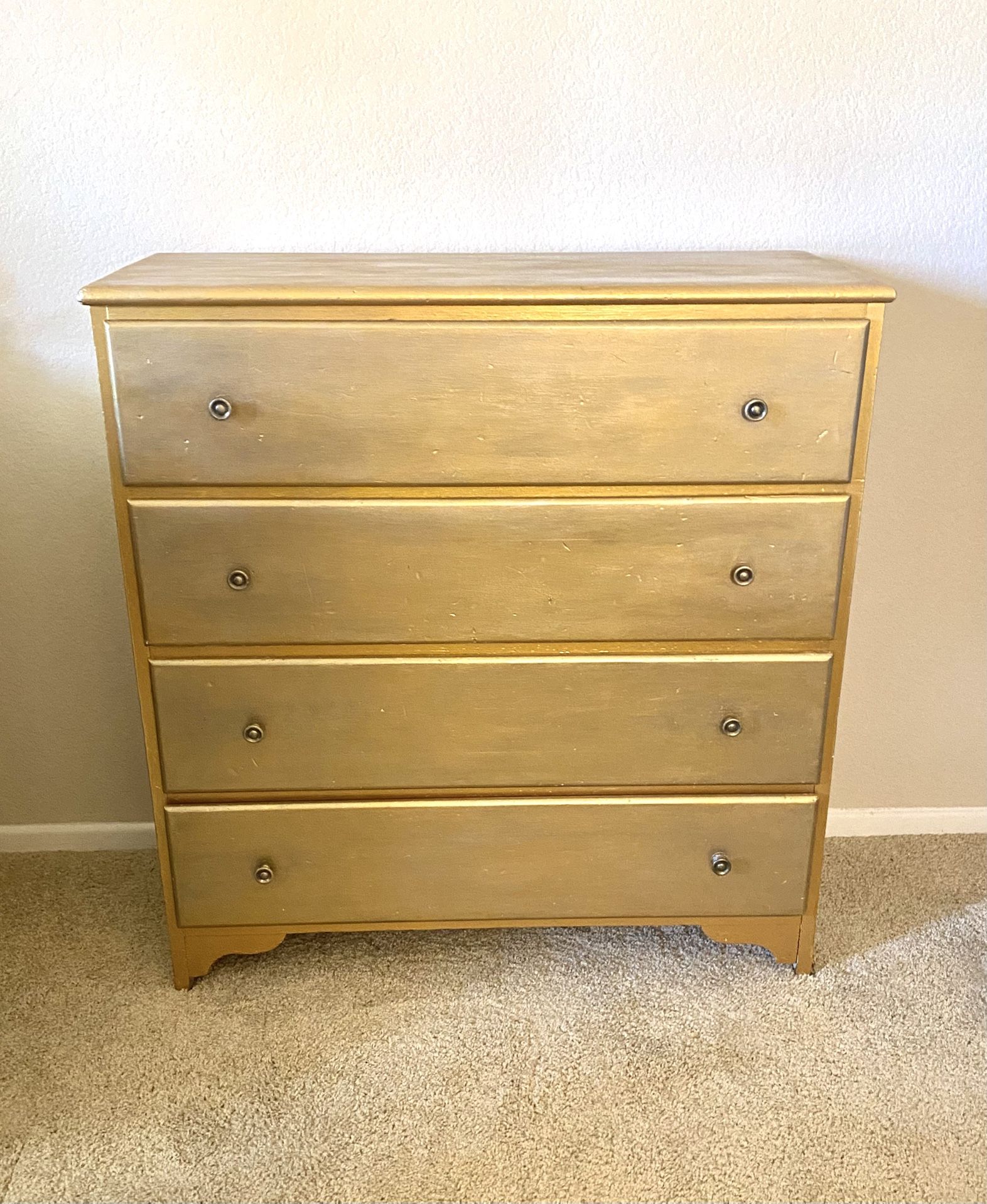 Beautiful Gold Wood Dresser With 4 Drawers