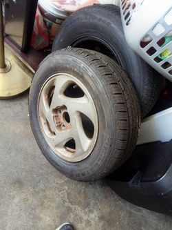 Toyota Corolla rim