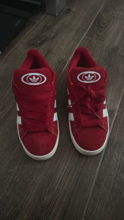 Red adidas campus (no box)