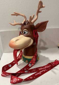 Disneyland Christmas Parade Reindeer Sipper W/Lanyard