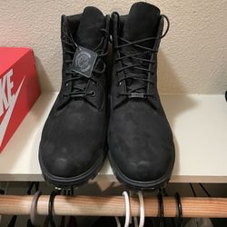 Black Timberland Size 13