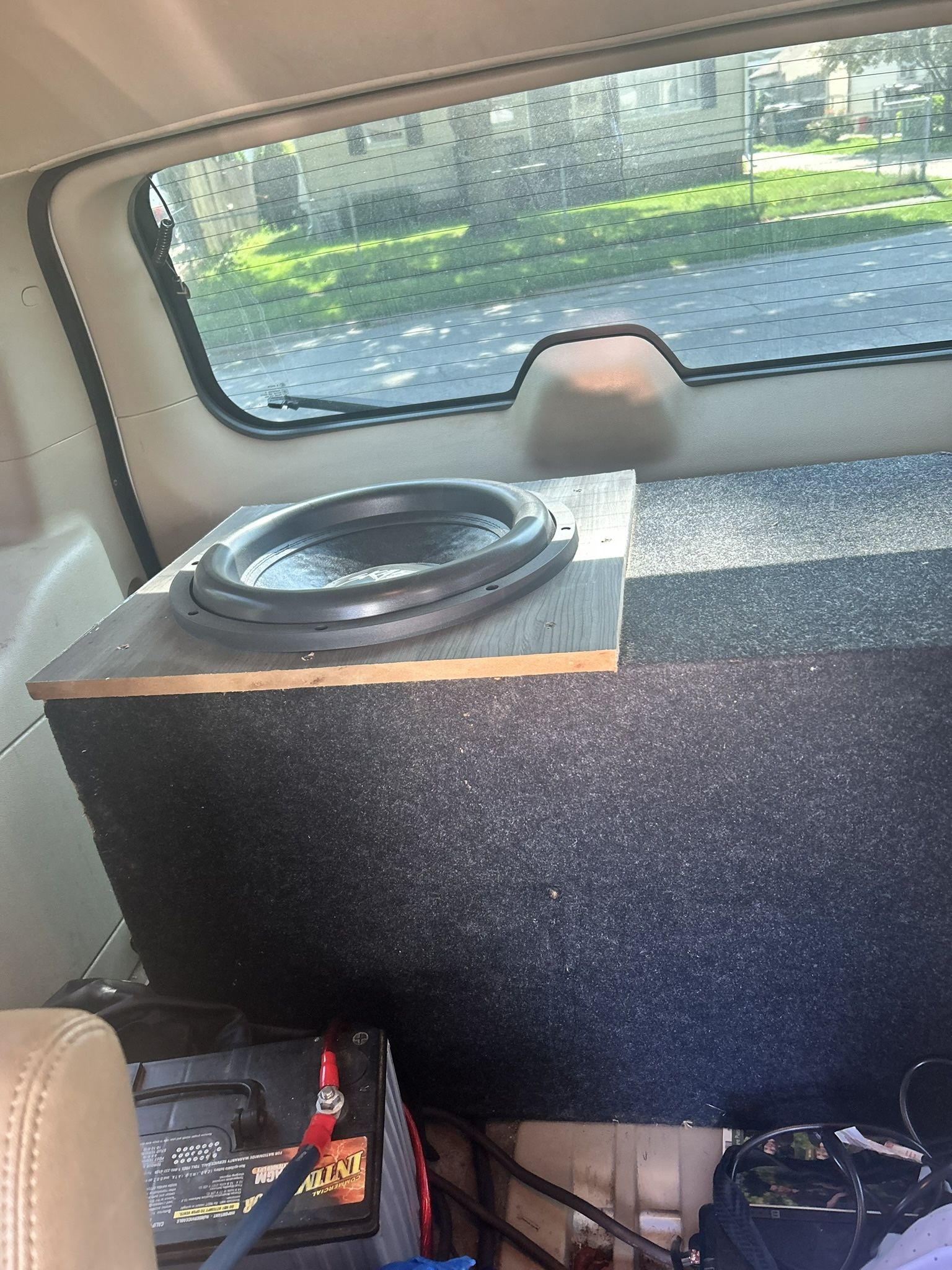Skar 2500watt 15inch Speaker With Custom Box, Trades For 4 12’s?