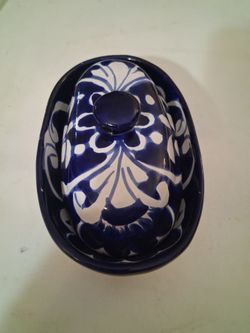 Mexican Talavera Style ?? Lidded Butter Dish • Oval Affordable Prices Rare Gift • Cobalt Blue and White