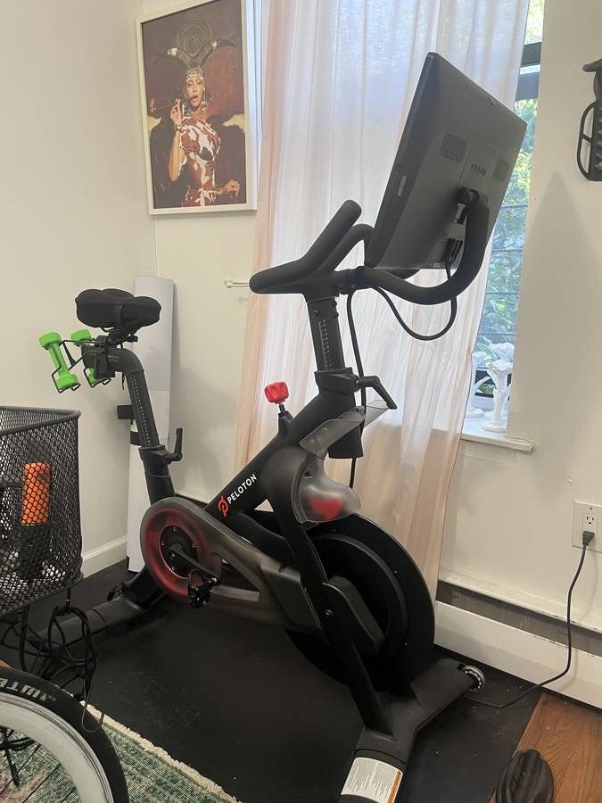 Exellent condition Peloton bike Delivery 18 month warranty Over 1000 happy customers Google Trade My Spin Exercise