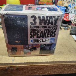 NOS KLH Model 403A 3-Way Indoor/Outdoor Speakers - New In Box - Vintage 90s